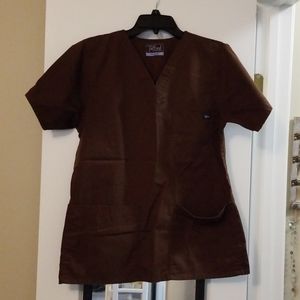 Tafford brown scrub set